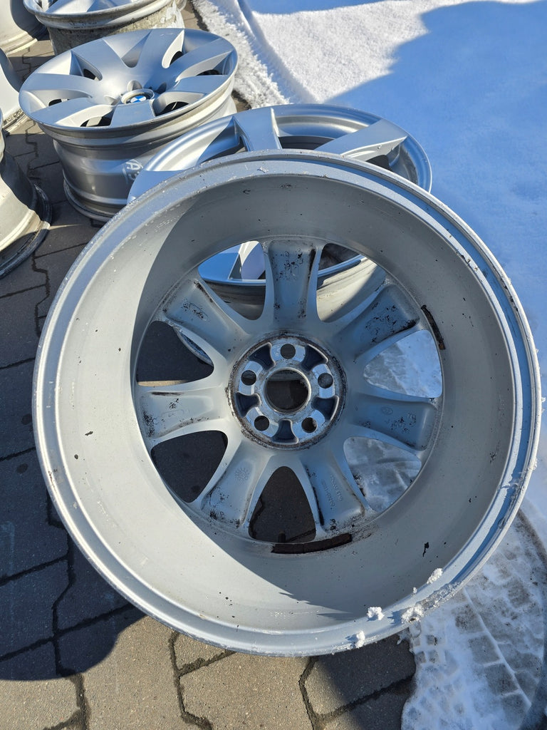 1x Alufelge 17 Zoll 7.0" 5x100 45ET 42611-05260 Toyota Rim Wheel