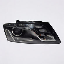 Laden Sie das Bild in den Galerie-Viewer, Frontscheinwerfer Audi Q5 Xenon Rechts Scheinwerfer Headlight