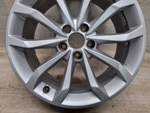 Load image into Gallery viewer, 1x Alufelge 18 Zoll 8.0&quot; 5x112 40ET 8W0601025H Audi A4 Rim Wheel