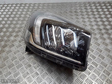 Laden Sie das Bild in den Galerie-Viewer, Frontscheinwerfer Opel Vivaro 260108099 Rechts Scheinwerfer Headlight SCH2297255770pg