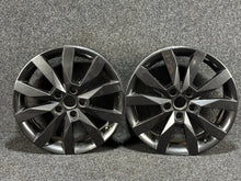 Load image into Gallery viewer, 1x Alufelge 17 Zoll 6.0" 5x112 45ET Glanz Silber 5E0601025N Skoda Octavia Iii FEL1166663527ke