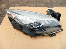 Laden Sie das Bild in den Galerie-Viewer, Frontscheinwerfer Renault Megane III Rechts Scheinwerfer Headlight SCH5886391199ct