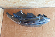 Load image into Gallery viewer, Frontscheinwerfer Mitsubishi Outlander III 8301D3-32 LED Rechts Headlight SCH5342670413ew
