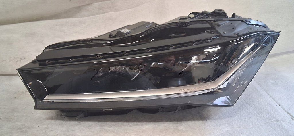 Frontscheinwerfer Skoda Superb I 3P1941015 LED Links Scheinwerfer Headlight SCH8664220928dv
