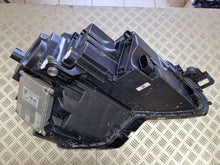 Laden Sie das Bild in den Galerie-Viewer, Frontscheinwerfer Skoda Karoq 57B941015 LED Ein Stück (Rechts oder Links) SCH3968206555bv