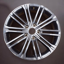 Load image into Gallery viewer, 1x Alufelge 17 Zoll 7.0&quot; 5x112 49ET Glanz Grau 5F0601025S Seat Leon Rim Wheel