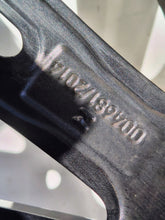 Load image into Gallery viewer, 1x Alufelge 18 Zoll 7.5&quot; 5x112 25ET 8089890 BMW 3 G21 G22 G20 G23 Rim Wheel