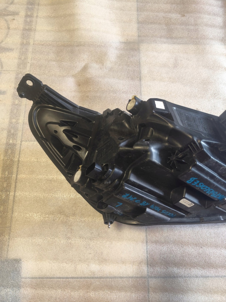 Frontscheinwerfer Ford MX7B-13E015-EB Links Scheinwerfer Headlight SCH8738101346iw