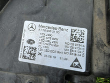 Laden Sie das Bild in den Galerie-Viewer, Frontscheinwerfer Mercedes-Benz Cla Amg A1189063100 Full LED Links Headlight SCH2955713549zb