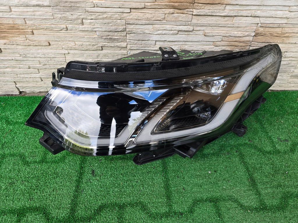 Frontscheinwerfer Land Rover Defender Sport MK72-13W030-HD Links Headlight SCH1088557186be