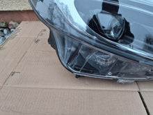 Laden Sie das Bild in den Galerie-Viewer, Frontscheinwerfer Mercedes-Benz Vito W447 A4479069800 Rechts Headlight SCH6657432839yc