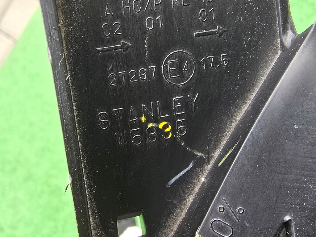 Frontscheinwerfer Mitsubishi Space Star Links Scheinwerfer Headlight