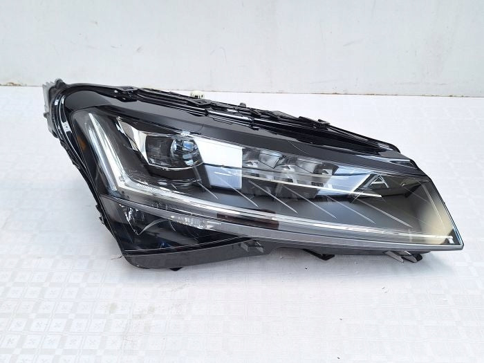 Frontscheinwerfer Skoda Superb III 3V1941016E LED Rechts Scheinwerfer Headlight SCH9081004581qj