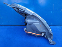 Load image into Gallery viewer, Frontscheinwerfer Toyota Yaris Verso Links Scheinwerfer Headlight
