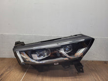 Laden Sie das Bild in den Galerie-Viewer, Frontscheinwerfer Renault Koleos II 260109289R 90055784 Rechts Headlight SCH2958503740yf