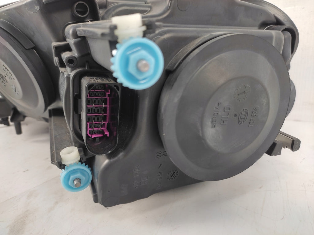 Frontscheinwerfer Audi A3 8P0941030 Bi-Xenon Rechts Scheinwerfer Headlight SCH9759563653jr