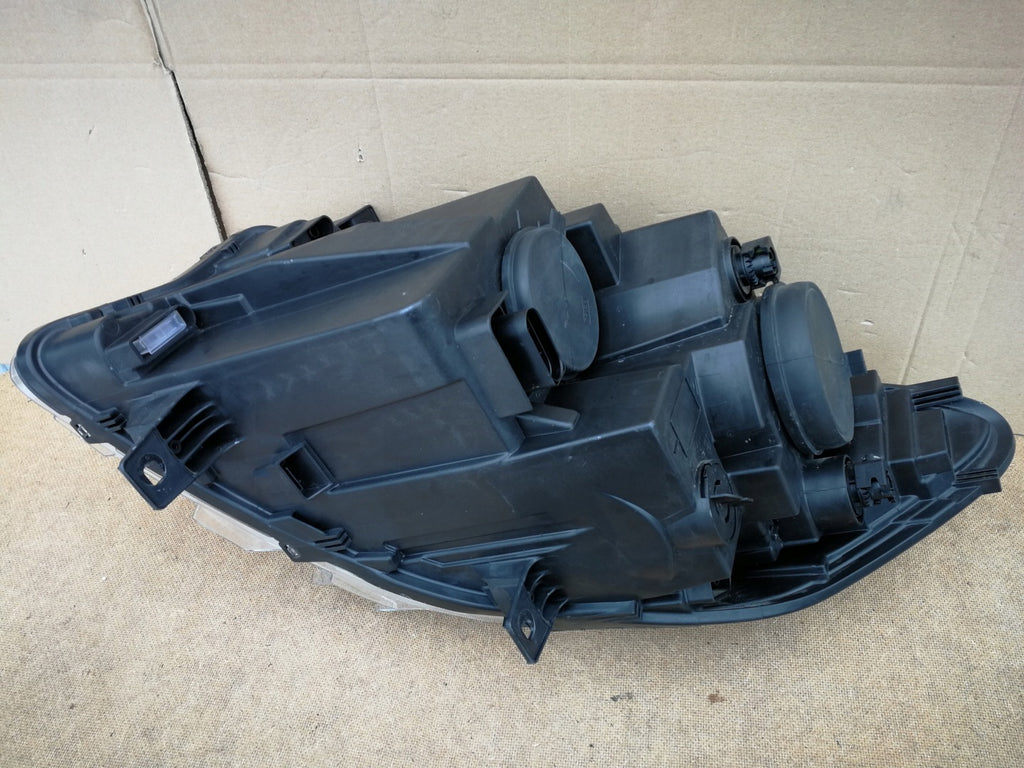 Frontscheinwerfer Mercedes-Benz Sprinter A9109060100 90139095AF Rechts Headlight