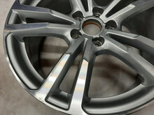 Load image into Gallery viewer, 1x Alufelge 18 Zoll 8.0&quot; 5x112 46ET Glanz Silber 8V0601025BC Audi A3 Rim Wheel