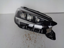 Laden Sie das Bild in den Galerie-Viewer, Frontscheinwerfer Opel Corsa F 39162654 FULL LED Rechts Scheinwerfer Headlight