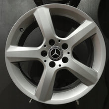 Load image into Gallery viewer, 4x Alufelge 17 Zoll 7.5" 5x112 42ET Silber A1724013602 Mercedes-Benz Slk R172 FEL2198448431lr