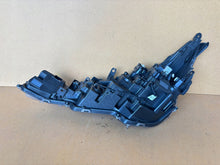 Load image into Gallery viewer, Frontscheinwerfer Toyota Corolla 81110-02S70 8111002S70 Full LED Rechts SCH5360519524fm