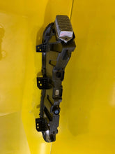 Laden Sie das Bild in den Galerie-Viewer, Frontscheinwerfer BMW 9880471 LED Links Scheinwerfer Headlight SCH6839598081jh