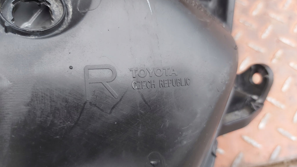 Frontscheinwerfer Toyota Yaris LED Rechts Scheinwerfer Headlight