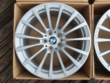 Load image into Gallery viewer, 4x Alufelge 18 Zoll 8.0&quot; 5x112 30ET Glanz Silber 6861224 BMW G11 G12 Rim Wheel