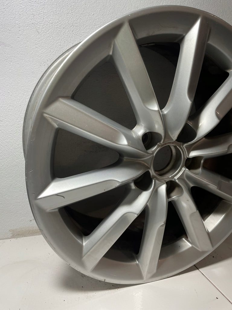 1x Alufelge 17 Zoll 7.0" 5x112 43ET Glanz Silber 8U0601025S Audi Rim Wheel FEL8893984681ky