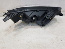 Laden Sie das Bild in den Galerie-Viewer, Frontscheinwerfer Dacia Sandero III 260603392R Links Scheinwerfer Headlight