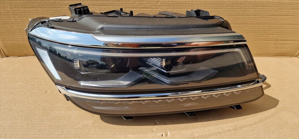 Frontscheinwerfer VW Tiguan 5NB941082 Rechts Scheinwerfer Headlight