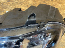 Laden Sie das Bild in den Galerie-Viewer, Frontscheinwerfer Citroën C3 III 9836267180 S2506N083 LED Links Headlight SCH6581725373hk