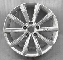 Load image into Gallery viewer, 1x Alufelge 17 Zoll 7.0" 5x112 40ET Glanz Silber 3G0601025D VW Passat B8 Beetle FEL8003614697oi
