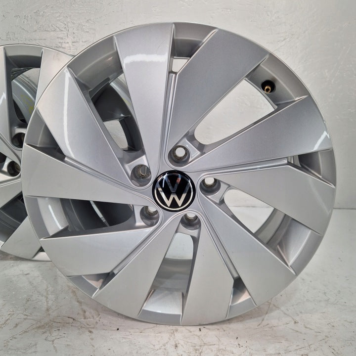 4x Alufelge 17 Zoll 6.5" 5x112 46ET Glanz Silber 5H0601025B VW I Rim Wheel FEL8123111782yl