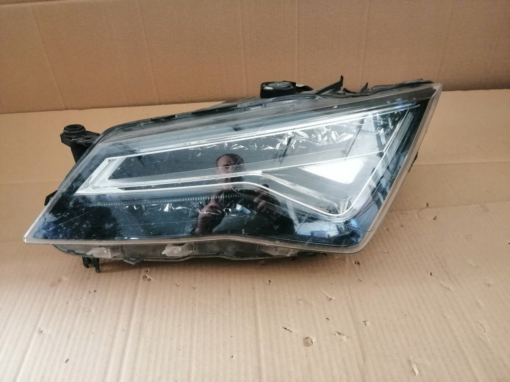 Frontscheinwerfer Seat Ateca 576941007D 90117433 LED Links Headlight SCH4934527951om