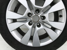 Load image into Gallery viewer, 1x Alufelge 17 Zoll 7.0&quot; 5x112 45ET Glanz Graphit 5L0601025L Skoda Yeti