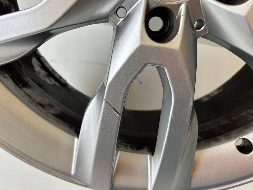 1x Alufelge 18 Zoll A1564010200 Mercedes-Benz Gla Rim Wheel FEL6197511522fn