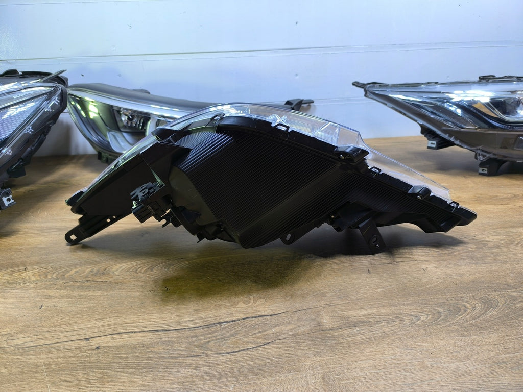 Frontscheinwerfer Mitsubishi Space Star Rechts Scheinwerfer Headlight