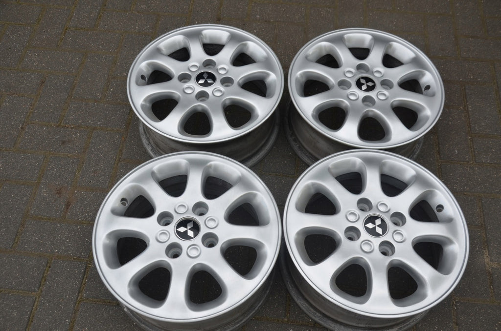 4x Alufelge 15 Zoll 6.0" 4x114.3 44ET Mitsubishi Space Star Rim Wheel FEL2568470990vf
