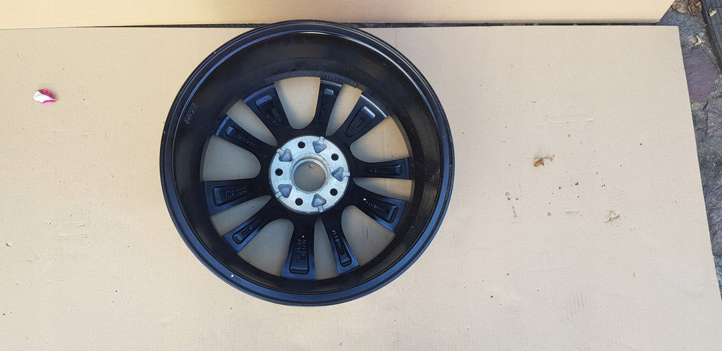 1x Alufelge 17 Zoll 7.0" 5x114.3 50ET KBA46705 Hyundai Rim Wheel