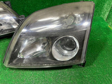 Laden Sie das Bild in den Galerie-Viewer, Frontscheinwerfer Opel Vectra C Gts Ein Satz Scheinwerfer Headlight SCH2787258057tr