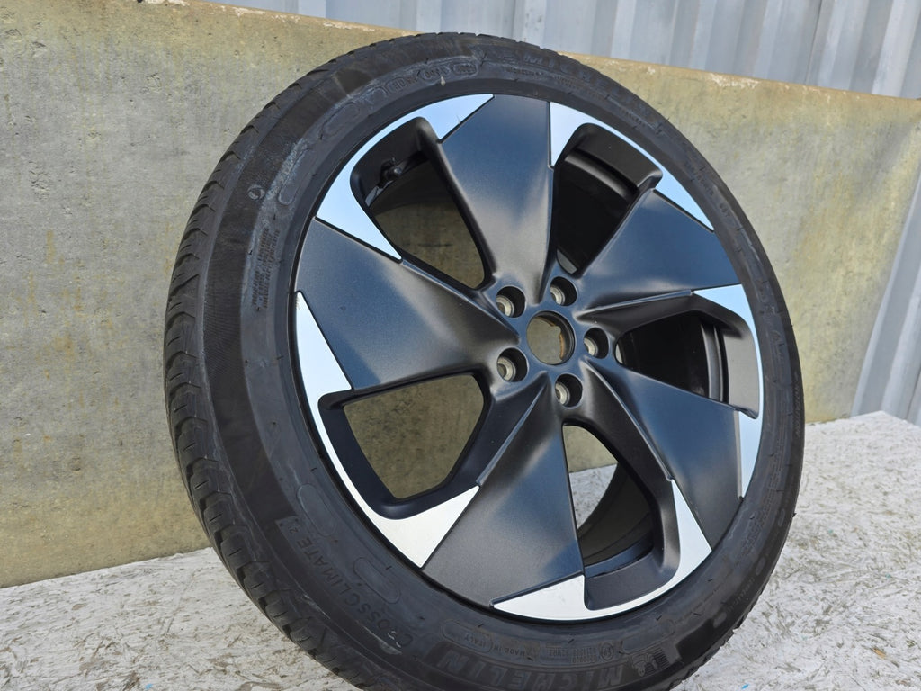 1x Alufelge 19 Zoll 7.5" 5x112 10E601025J Cupra Born Rim Wheel FEL7221939217oz