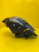 Laden Sie das Bild in den Galerie-Viewer, Frontscheinwerfer BMW 5 F07 7199614-22 7271907-09 Xenon Rechts oder Links SCH8943280841eh