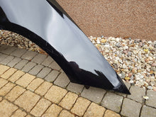 Laden Sie das Bild in den Galerie-Viewer, Kotflügel Mercedes-Benz W206 Vorne Rechts Zum Streichen