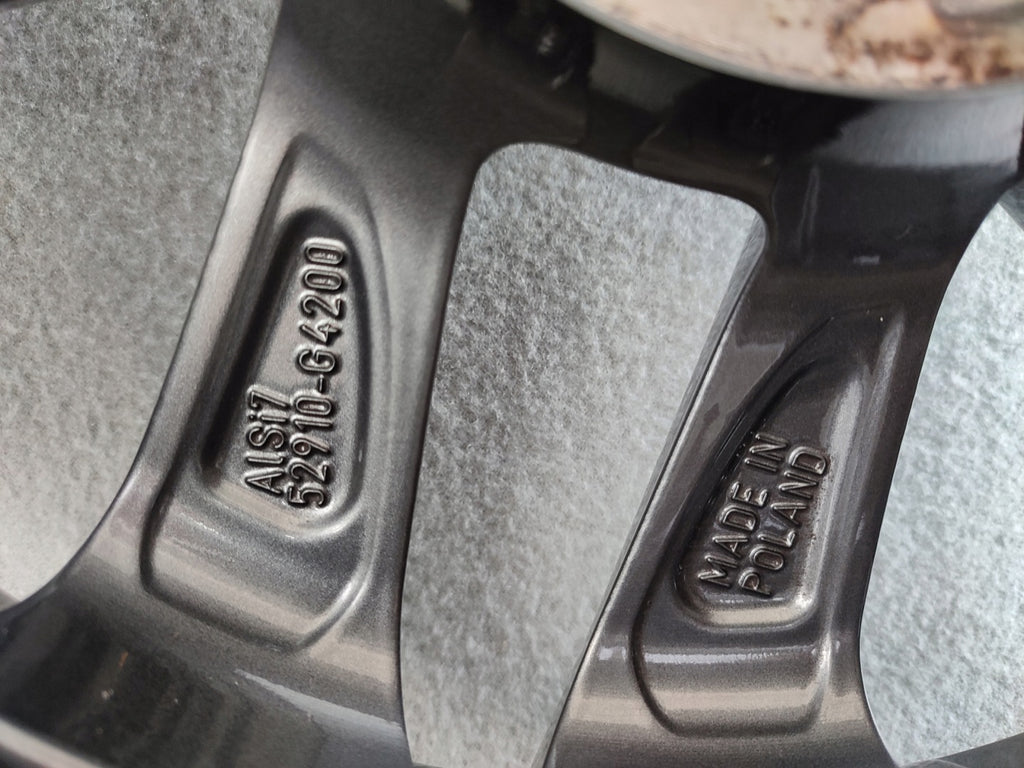 1x Alufelge 16 Zoll 6.5" 5x114.3 50ET Glanz 52910-64200 Hyundai I30 Mg Rim Wheel FEL6848132578pf