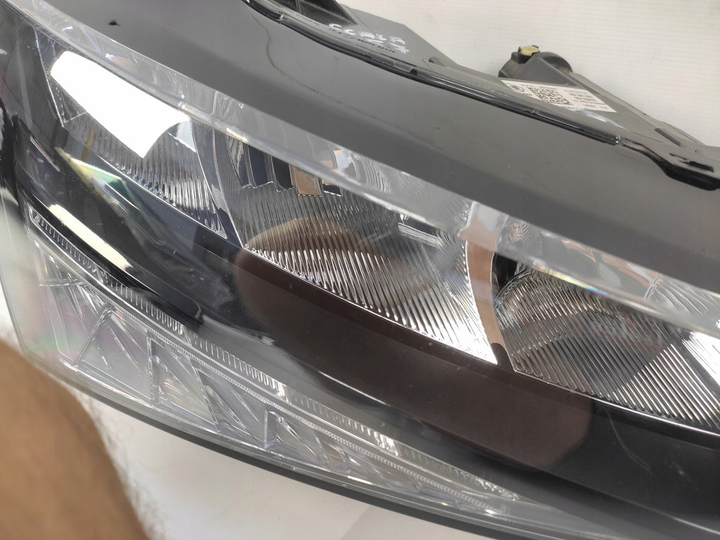 Frontscheinwerfer Skoda Scala 657941016 Rechts Scheinwerfer Headlight SCH1936189571yn