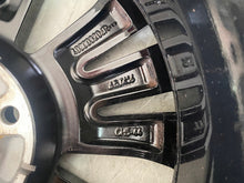 Load image into Gallery viewer, 1x Alufelge 16 Zoll 6.5" 5x114.3 44ET 403003206R Renault Zoe Rim Wheel FEL2926841794nn
