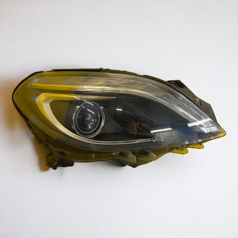 Frontscheinwerfer Mercedes-Benz W246 W2468200439 Xenon Rechts Headlight