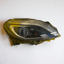 Laden Sie das Bild in den Galerie-Viewer, Frontscheinwerfer Mercedes-Benz W246 W2468200439 Xenon Rechts Headlight