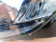 Load image into Gallery viewer, Frontscheinwerfer Audi E-Tron 89A941033D LED Ein Stück (Rechts oder Links)